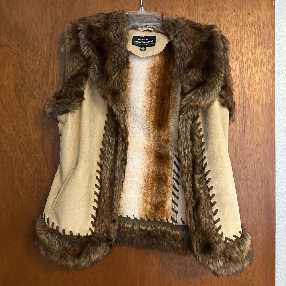 Montana Co. Women's Brown Faux Fur Trim Vest